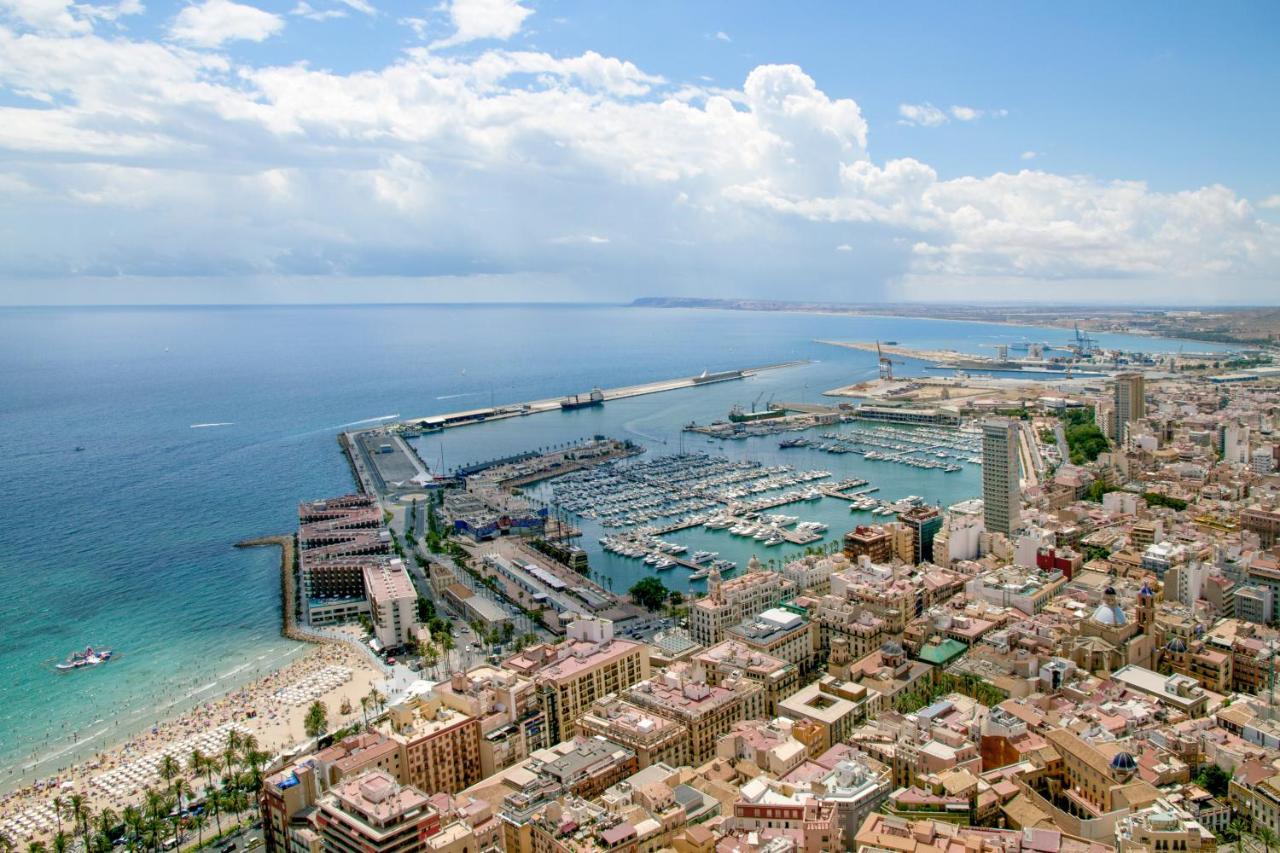 Beach Suite, City & Mountain View Alicante Exterior photo